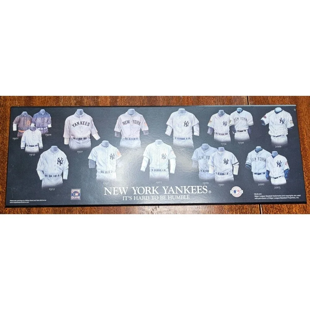 Lot of 2 NY Yankees Pennants and 1 Wooden Wall Decor Piece